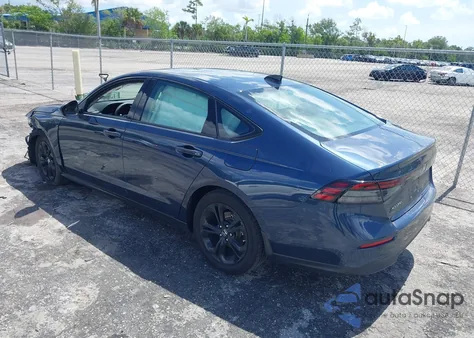 2025 Honda Accord Se z USA, uszkodzony, nr VIN 1HGCY1F45SA014982